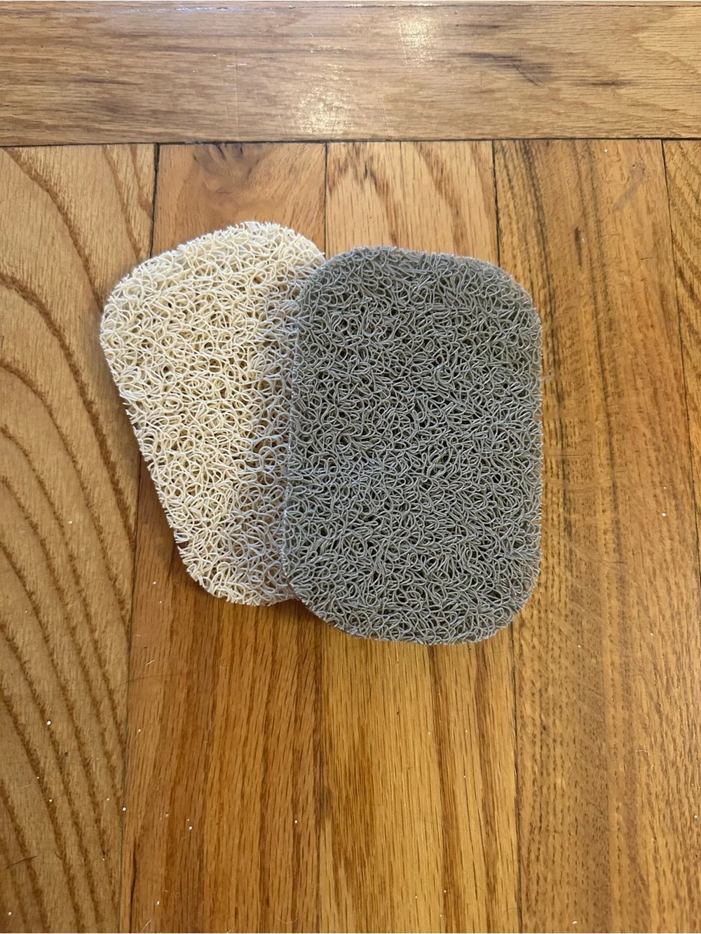 Soap Rests Set - Gray & Cream